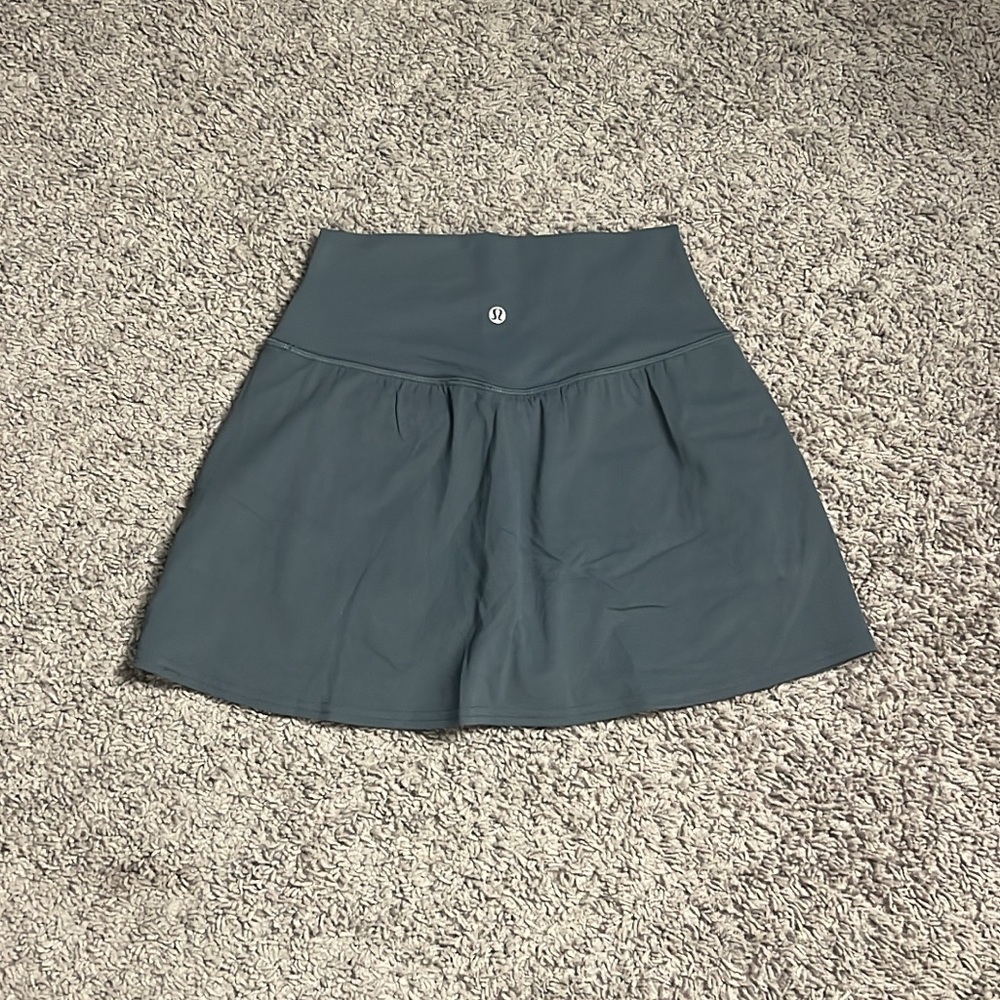 Lululemon oil grey high rise align skirt size 6